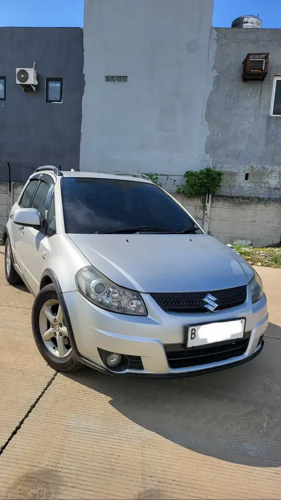 CASH SUZUKI SX4 X OVER AT 2010