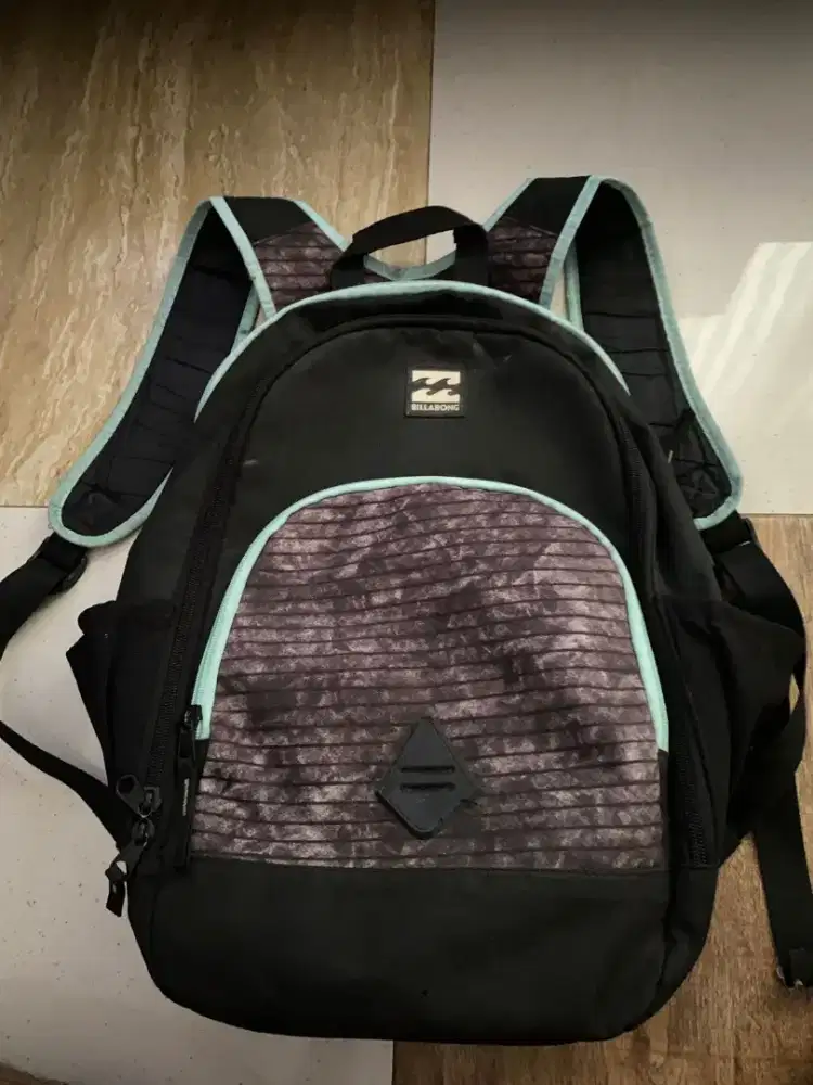 Tas ransel Billabong & Tas Selempang Bostanten
