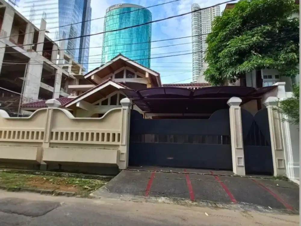 RUMAH DI KUNINGAN JAKARTA SELATAN!
