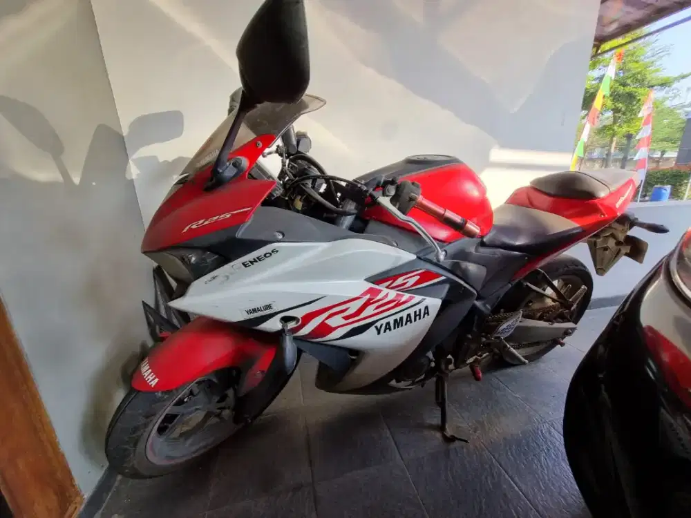 Jual Cepat Yamaha R25 merah