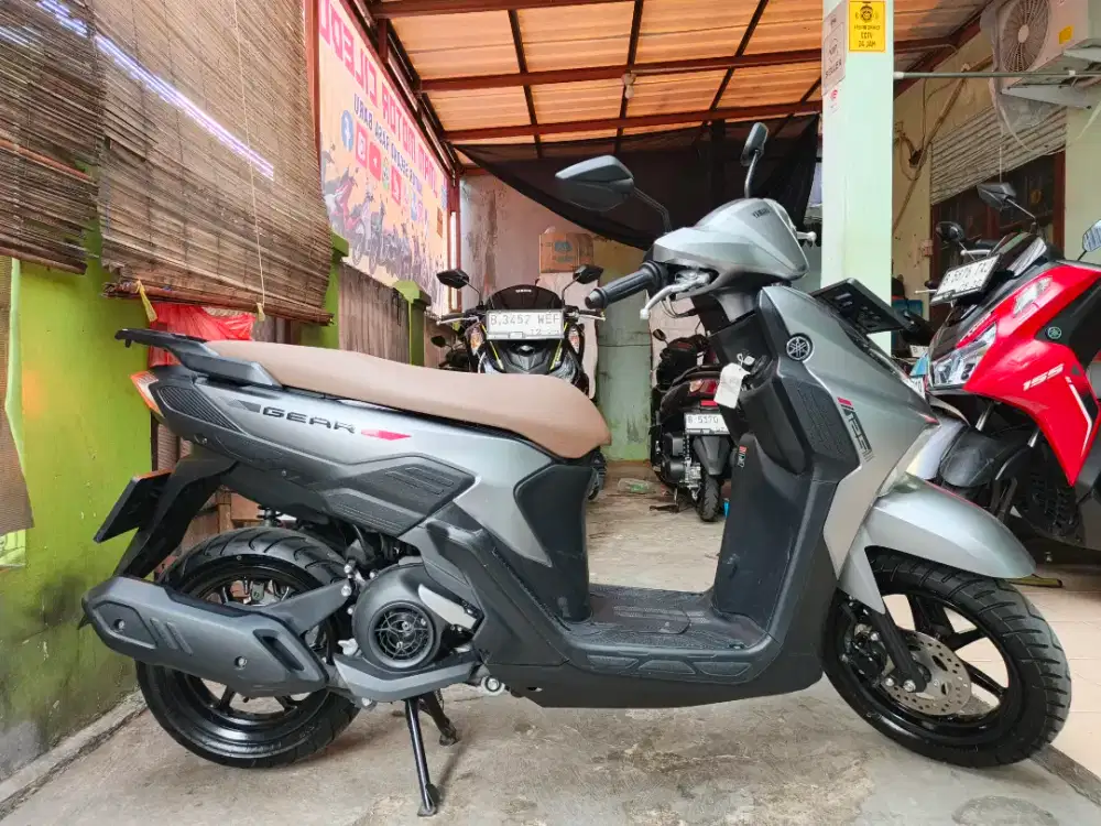 BLN 7 YAMAHA GEAR ULTIMA HYBRID S 2025 BS TT 2024 DI CILEDUG FULL ORI