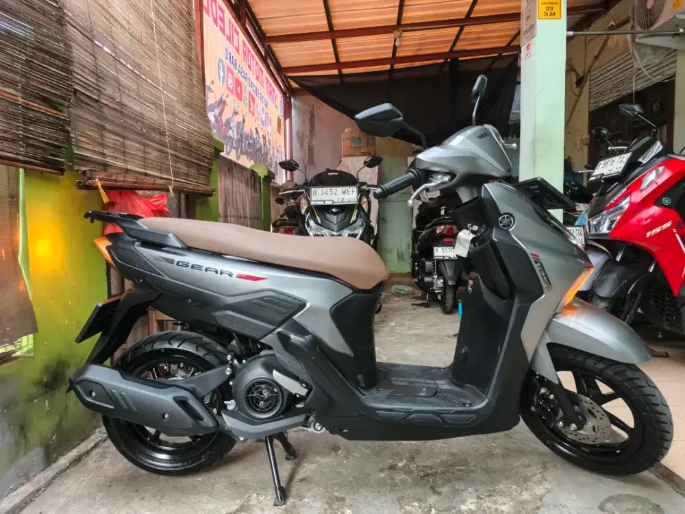 BLN 7 YAMAHA GEAR ULTIMA HYBRID S 2025 BS TT 2024 DI CILEDUG FULL ORI