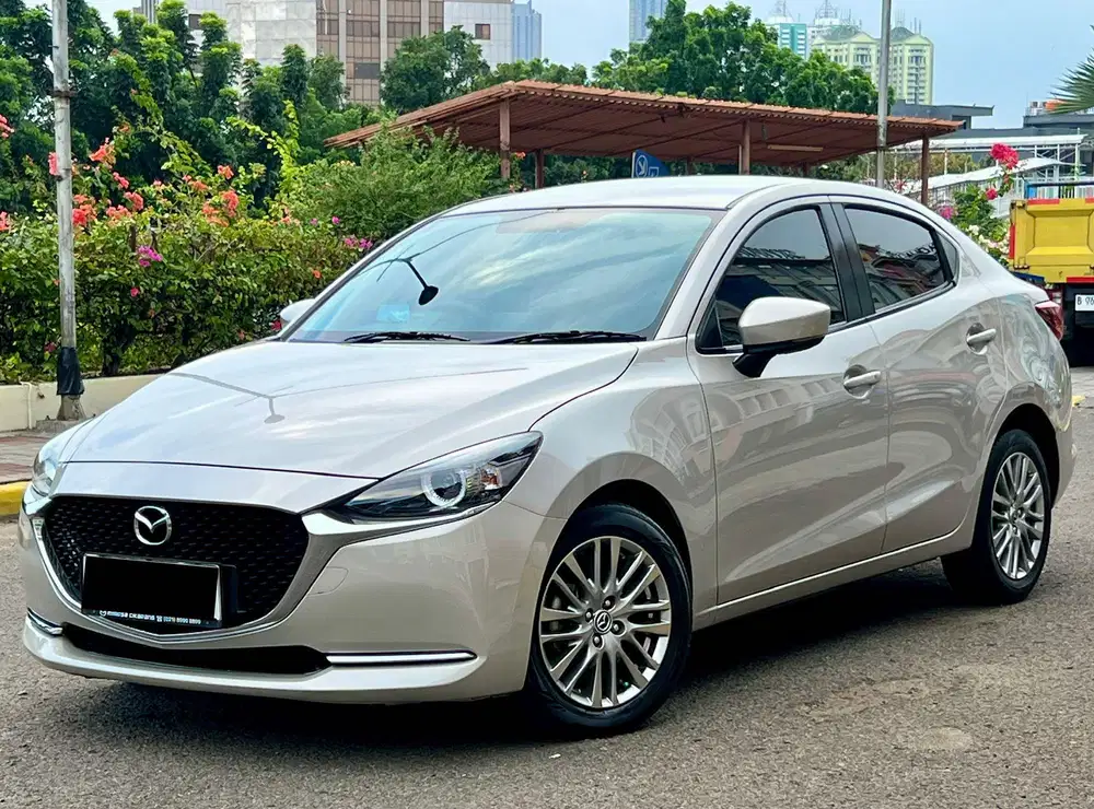MAZDA 2 SEDAN AT TAHUN 2022