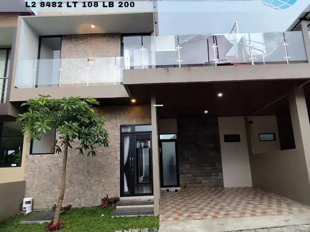 Villa mewah 3 lantai dekat BNS di Oro Oro ombo Batu