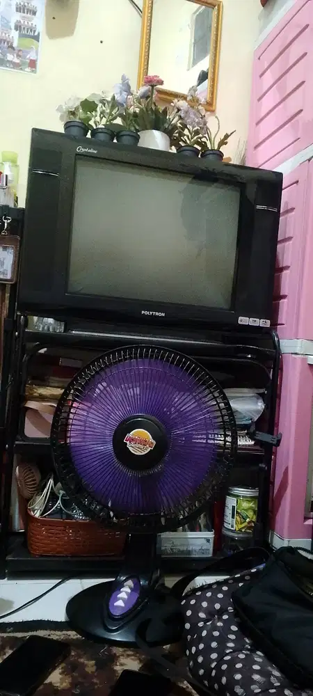 Di jual Tv Polytron 300k