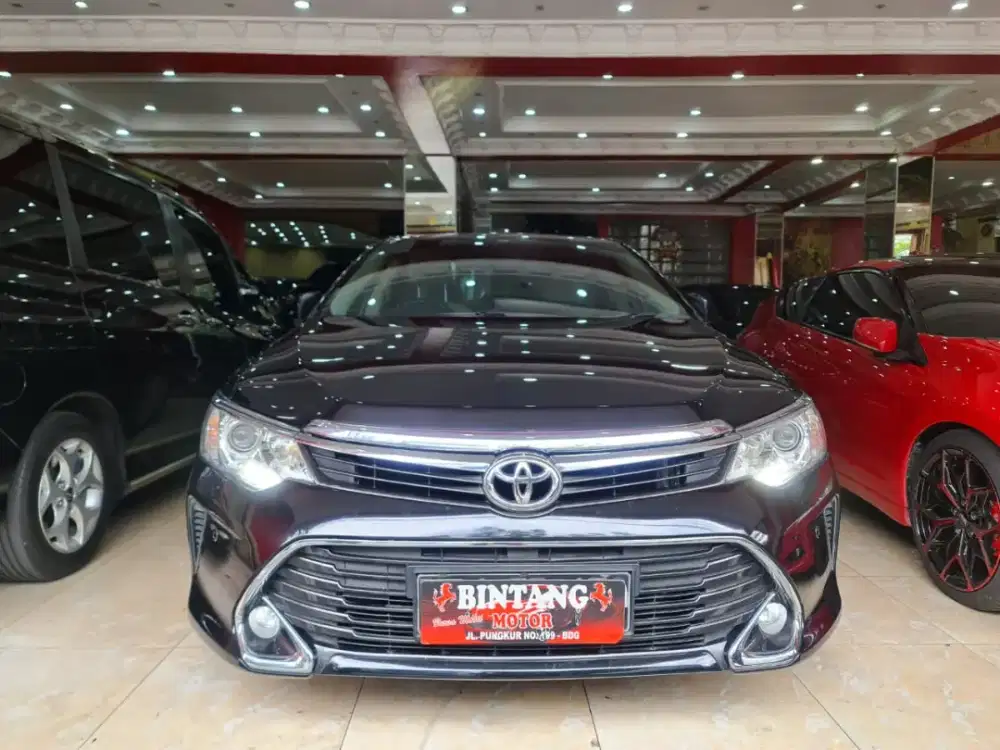 TOYOTA CAMRY 2.5 V AT 2017 BLACK / MODEL THN 2018 (BINTANG MOTOR)