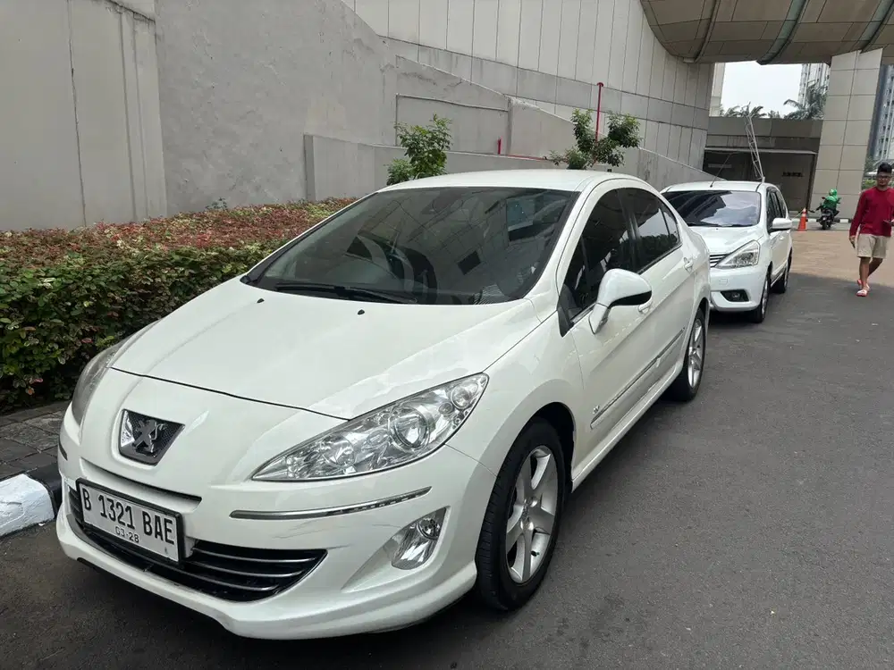 Peugeot 408 2012 Bensin