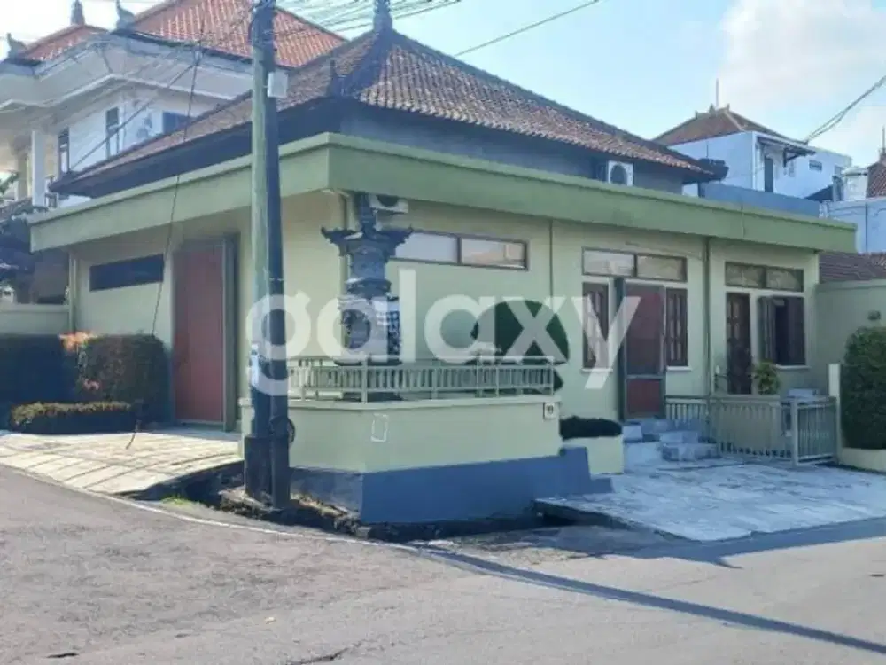 DISEWAKAN OFFICE / BANGUNAN DI BATU BIDA KEROBOKAN BADUNG, BALI