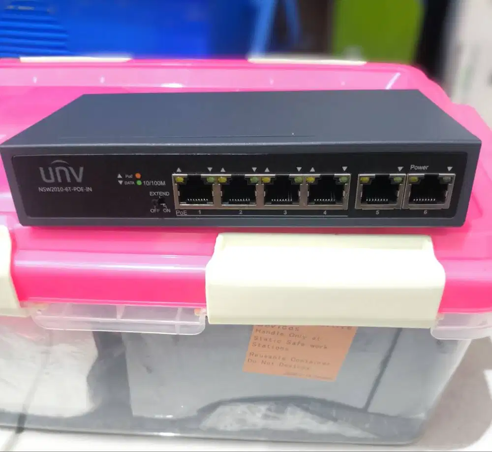SWITCH POE 4PORT UNV NSW2010-6T-POE-IN 2 UPLINK