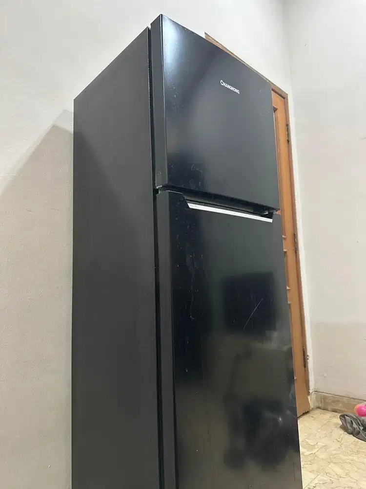 Kulkas 2 pintu 180Liter Changhong