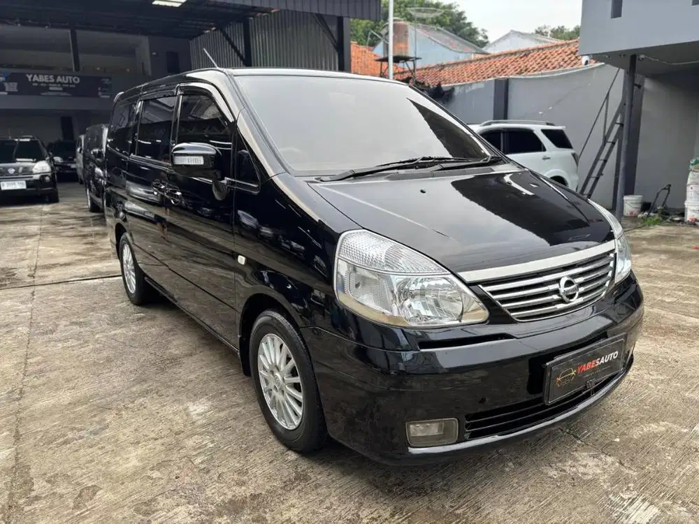 [DP 9 jt] Nissan Serena HWS 2011 Automatic Istimewa