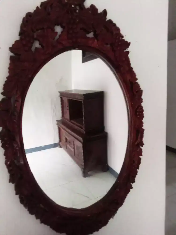 Dijual bingkai cermin kayu jati (oval)