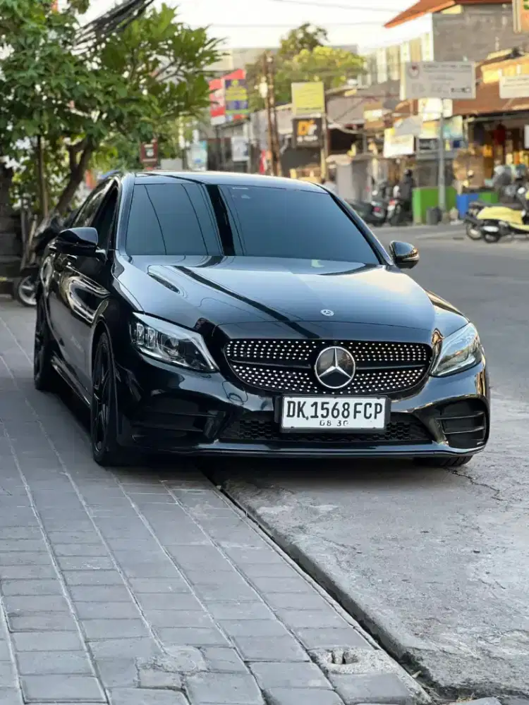 DP 50jt Mercy C300 AMG 2019