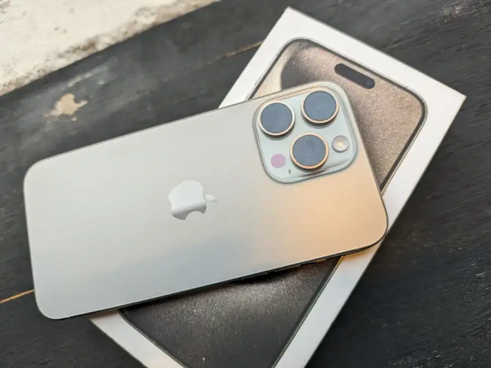 IPhone 15 Pro Max 1TB ResmiBox