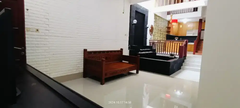 Disewakan Rumah Exclusive di Jaksel