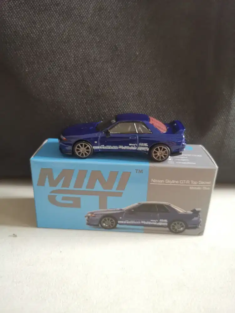 Mini gt nissan skyline GT-R top secret navy unseald