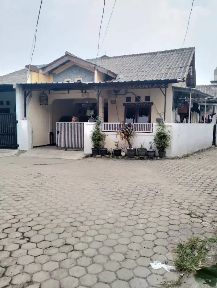 Dijual Rumah second murah 570jt(115m²) Kemang Cimanggis Depok