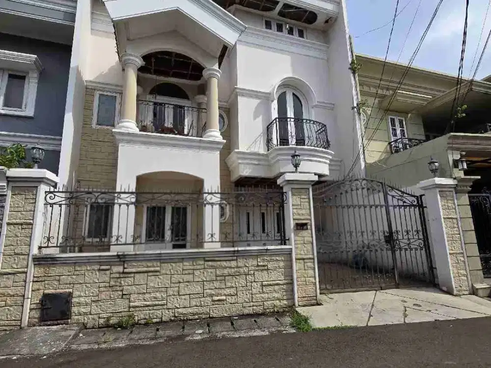 Rumah Second Dalam Komplek Cipinang Elok Jatinegara Jakarta Timur