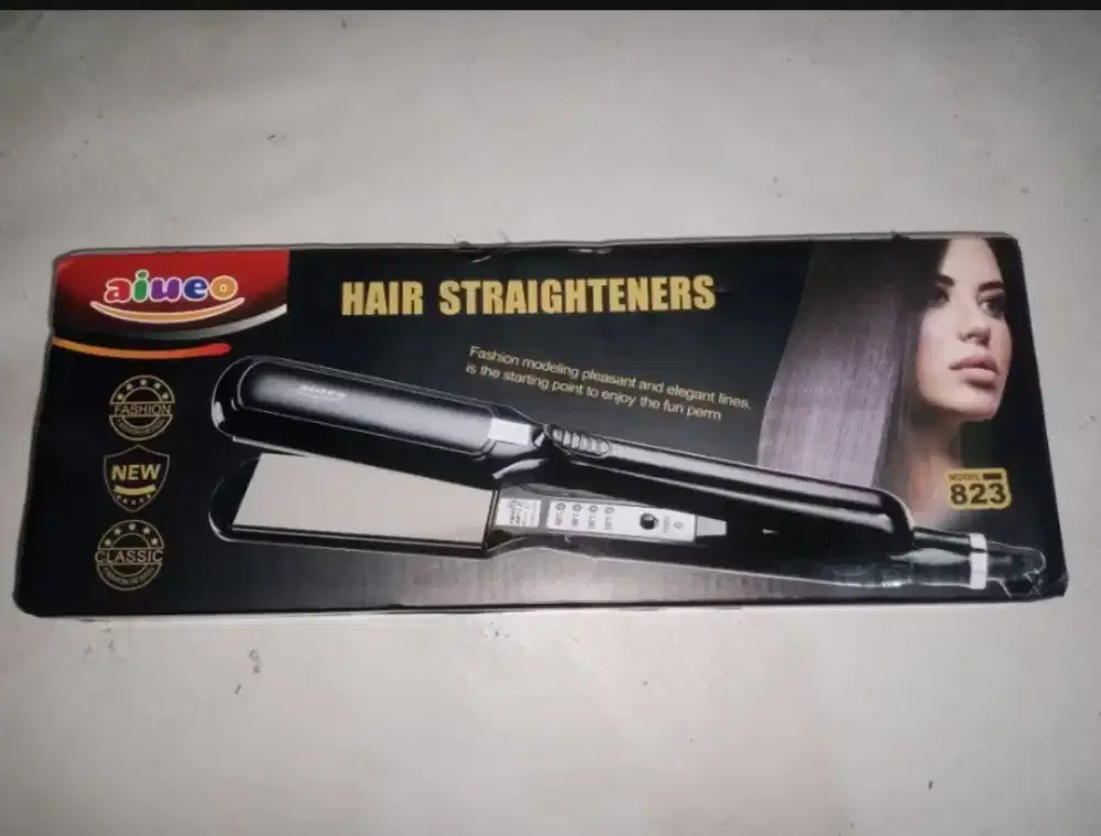 AIUEO 823 Catokan Rambut