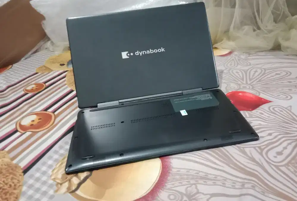 Laptop 2in1 Touch 1Kg i5 Gen11 16/512 Intel Iris Xe