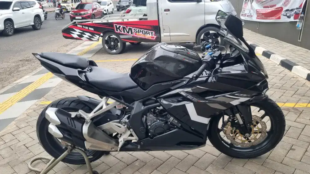 Honda CBR 250RR Modif Carbon