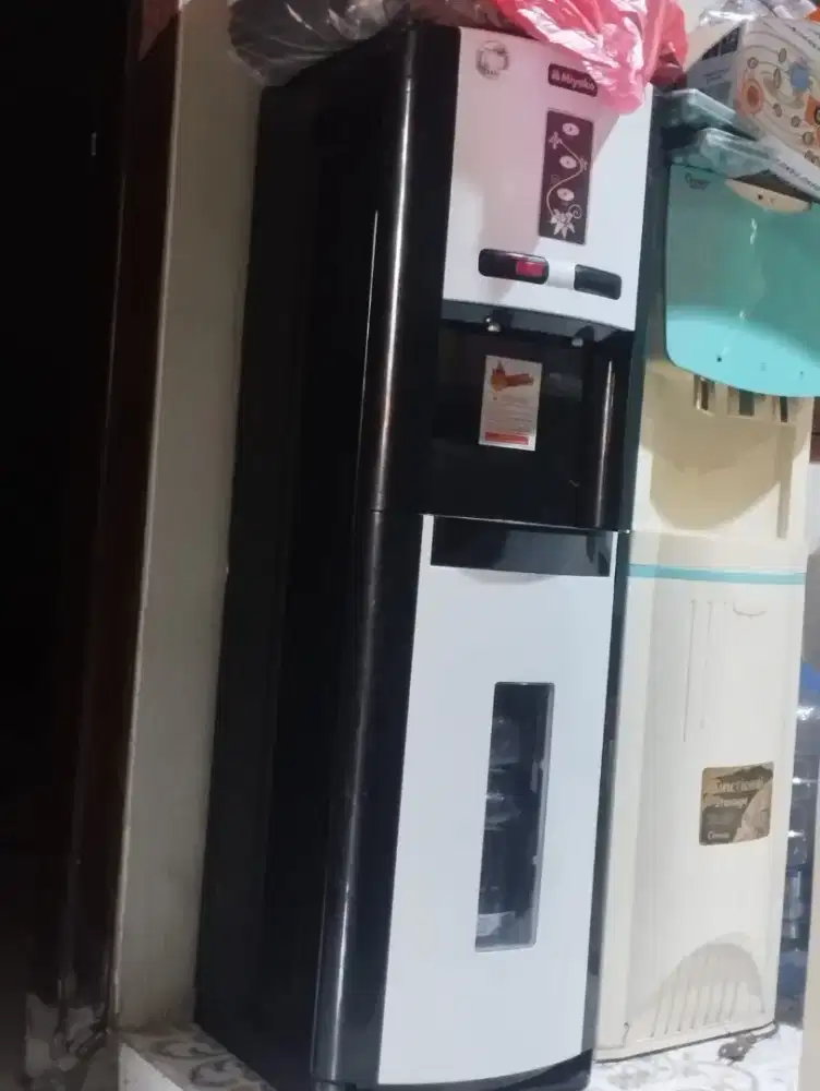 Dijual Dispenser Miyako (Galon Bawah)