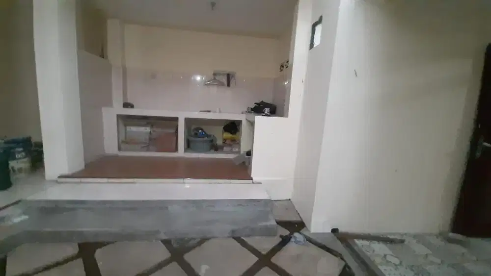 Disewakan rumah tengah kota