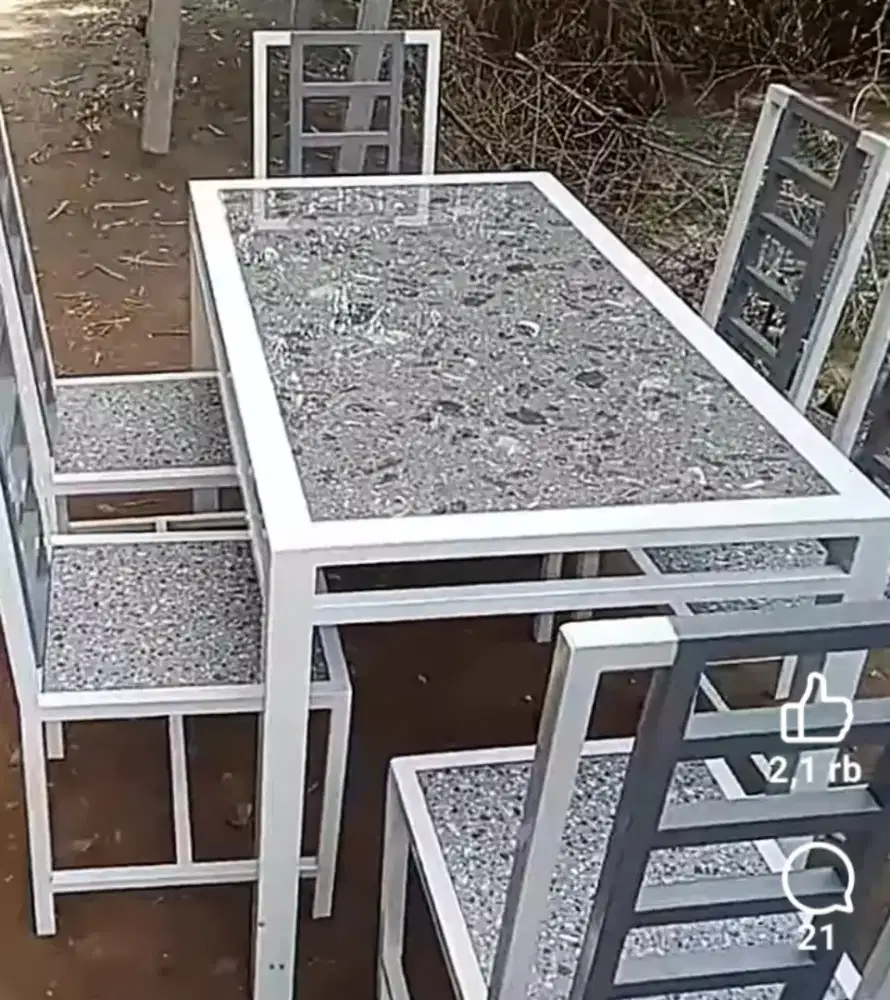 Meja Makan Minimalis Full Besi,Marmer,HPL,DLL