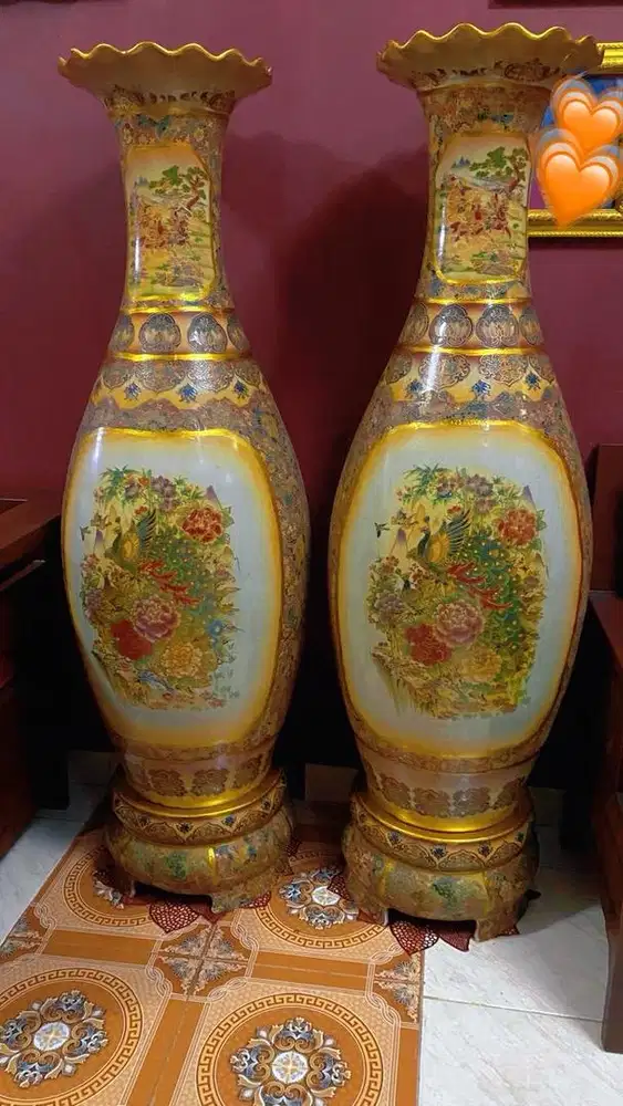 Guci Keramik Motif Cantik