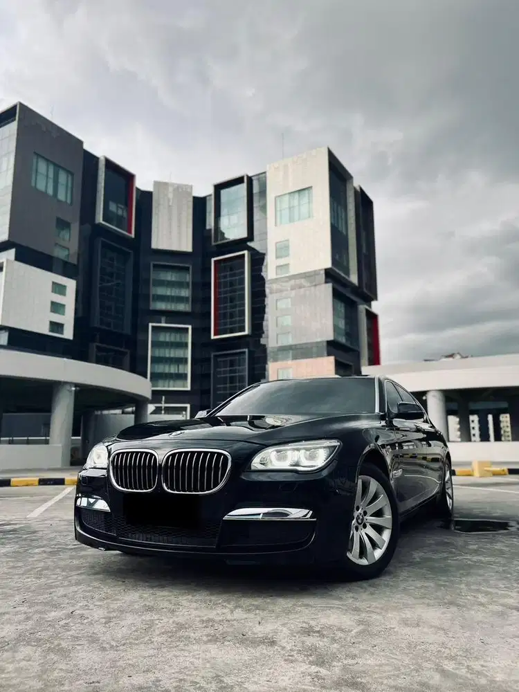 Bmw 730iL 2014/2015