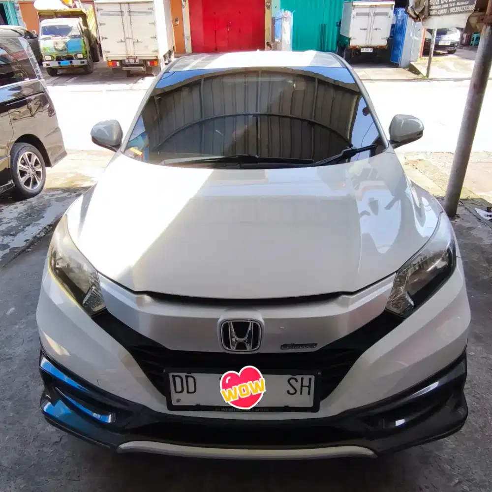 Honda Hrv mugen 1.5 Automatic putih