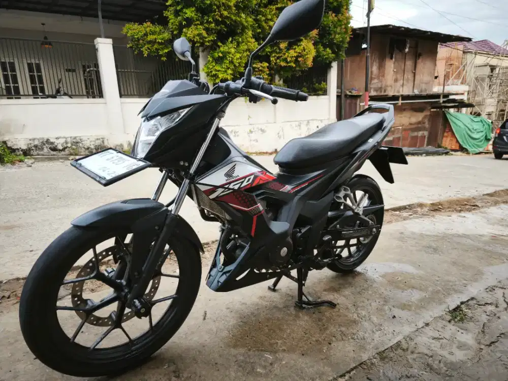 Honda Sonic 150R tahun 2024