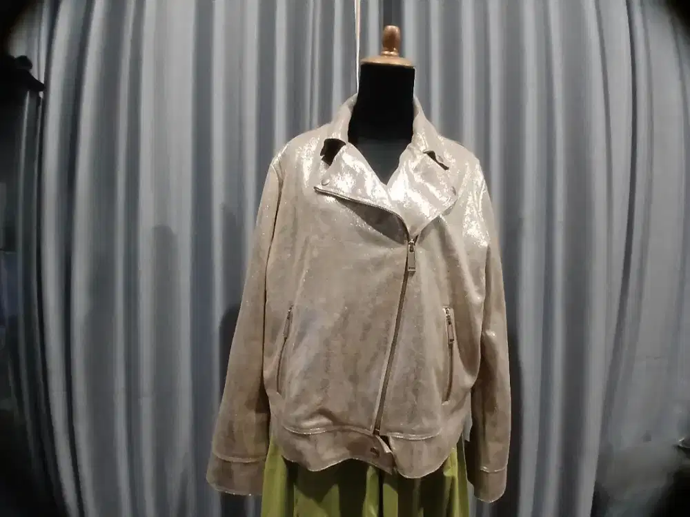 Jacket kulit wanita SPLASH