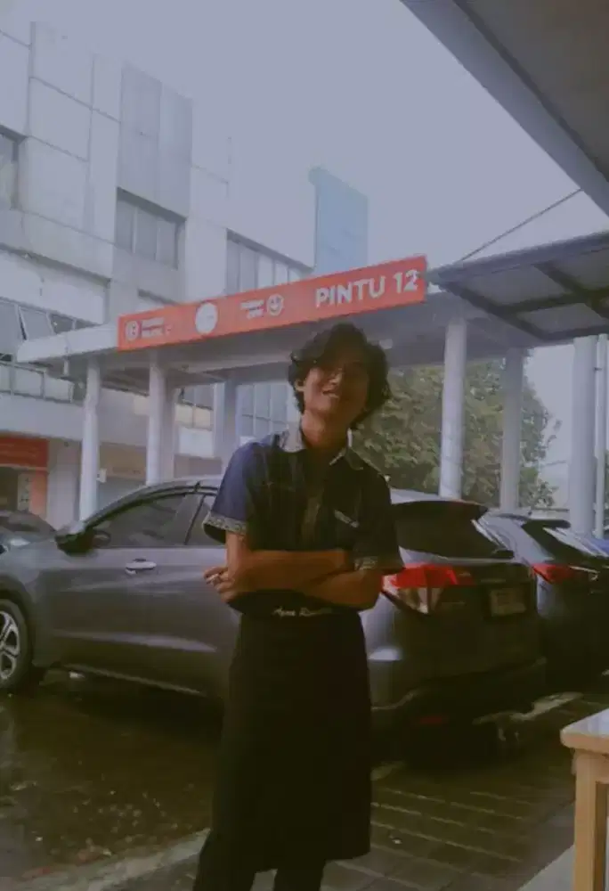 Saya sedang mencari pekerjaan