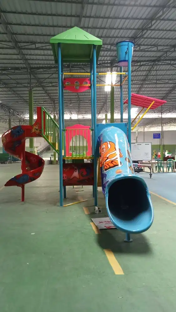 Odong doong Waterboom Waterpark || Waterboom Ember Tumpah