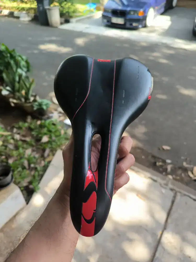 Jok sepeda lipat bekas