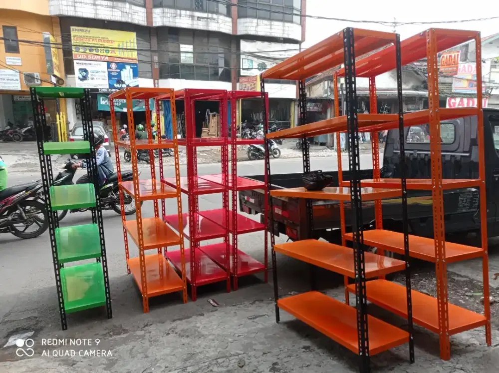 Rak buku rak besi rak siku-siku