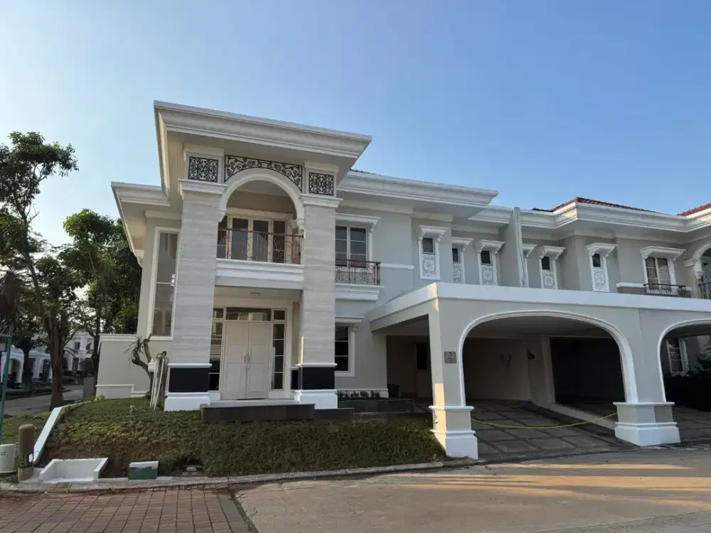 Disewakan Rumah Mewah Siap Huni di Emerald Mansion, Lippo Cikarang!
