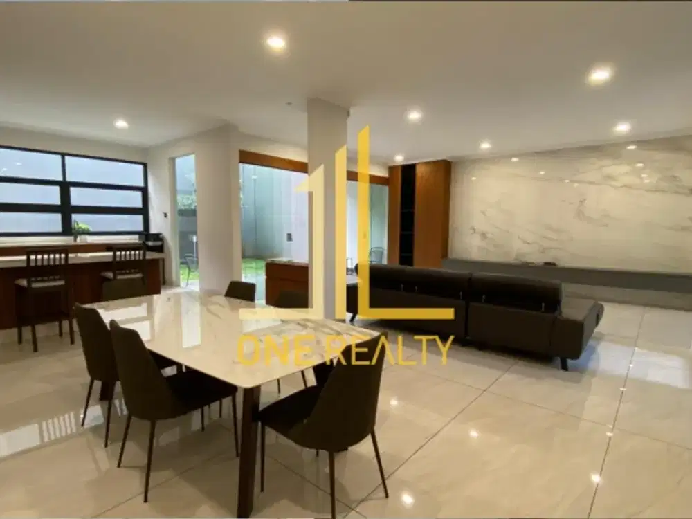 Rumah Baru,Mewah di Batununggal Cluster Favorite,Semi Furnish