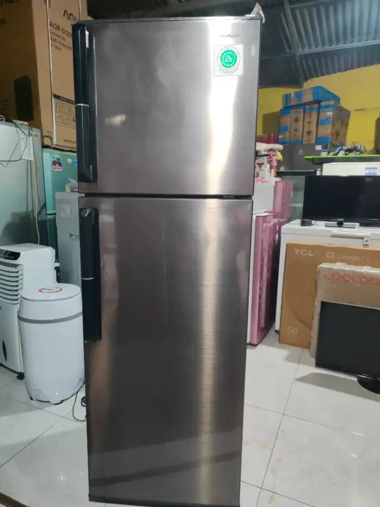 Kulkas Sharp 2pintu jumbo istimewa mulus,normal orisinil
