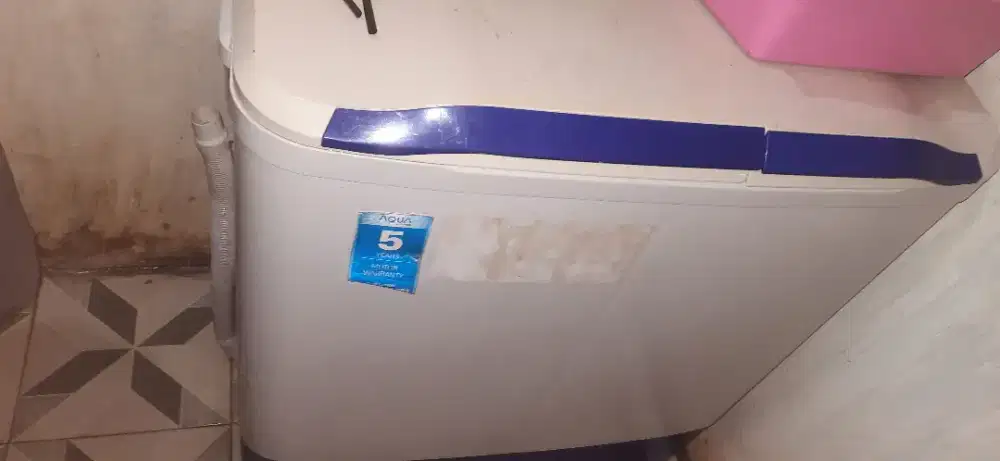 Mesin cuci AQUA HIJAB SERIES