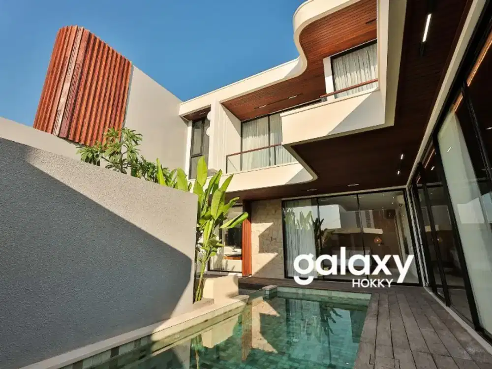 JUAL DAN LEASEHOLD VILLA TROPIS MODERN MINIMALIS DEKAT CANGGU DI BUDUK MENGWI BADUNG, BALI