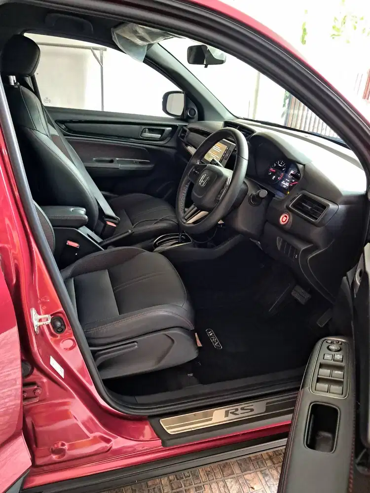 WRV RS kilometer rendah, pemakaian cewek