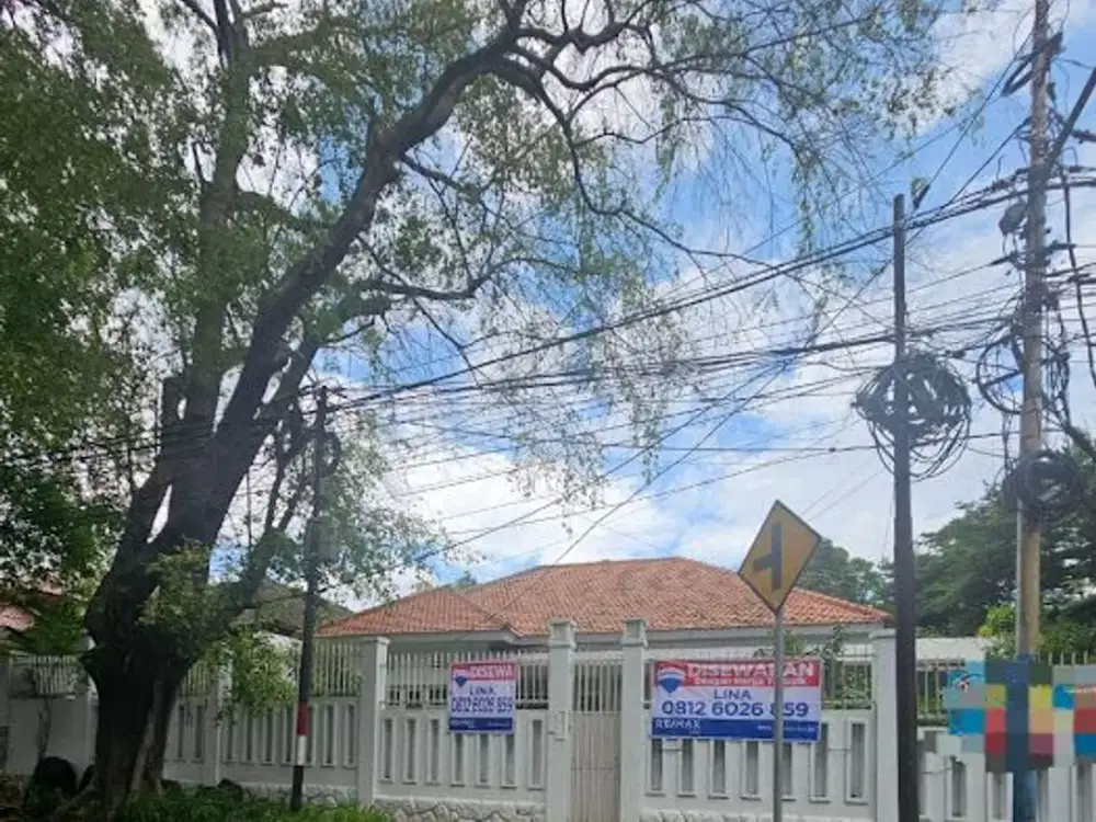 Disewa Rumah Menteng Jl Moh Yamin Menteng Uk731m² Siap Huni at Jakpus