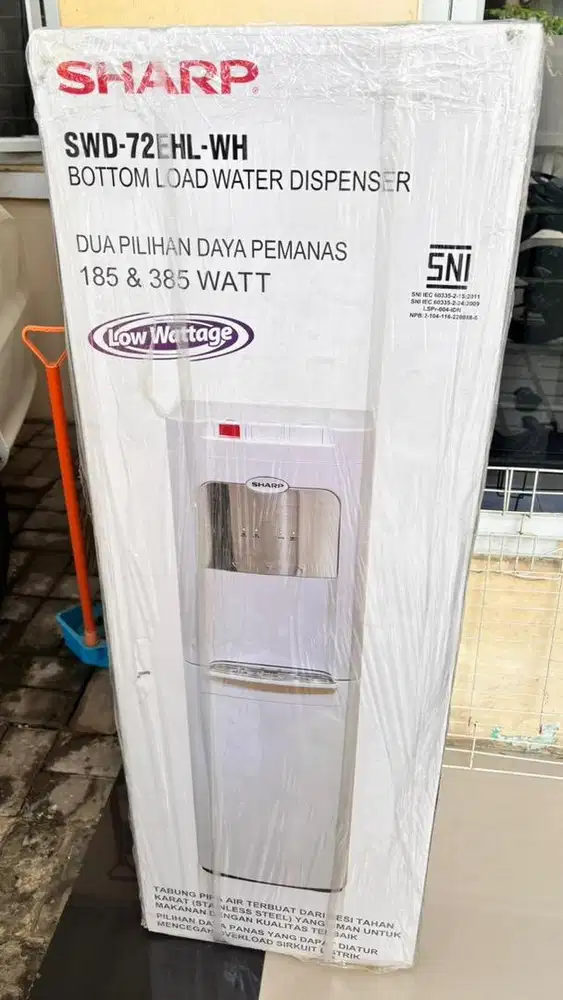 dispenser sharp swd-72ehl NEW