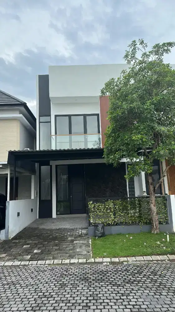 Disewakan Rumah Baru Graha Natura, Siap Huni & Modern