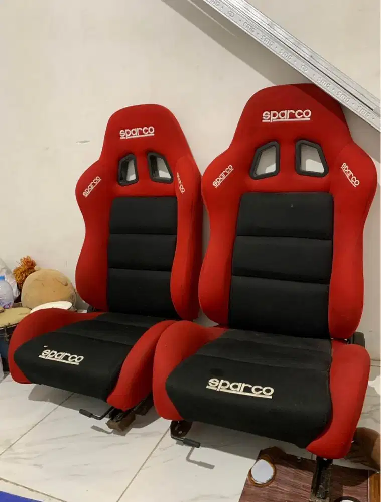 Jok Mobil Racing Sparco