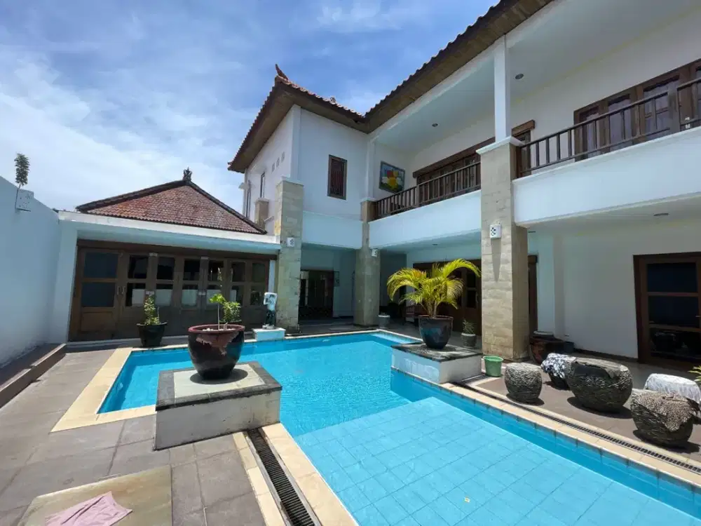 Rumah Semi Villa Area Sanur Harga Terjangkau