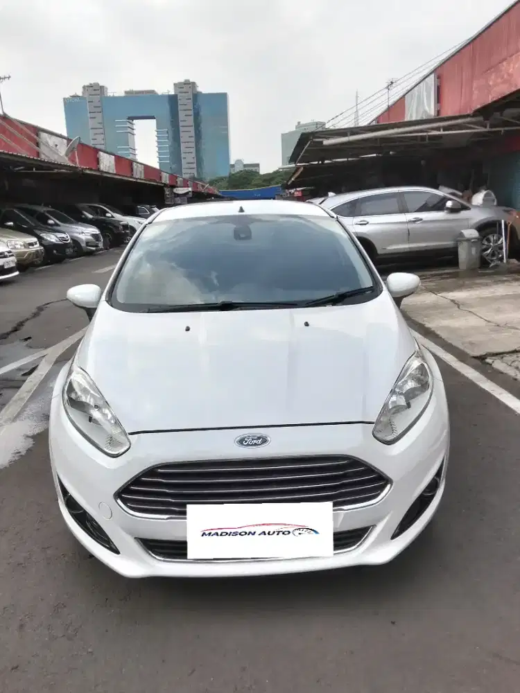 FORD FIESTA 1.5 S AT 2013