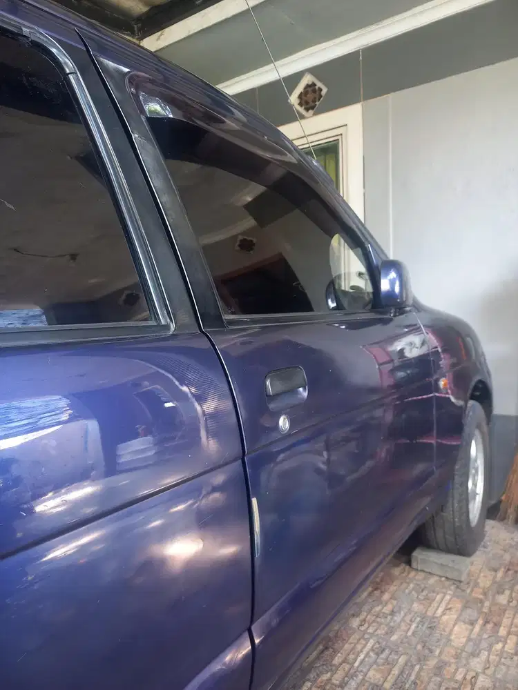 Daihatsu Taruna 2000 Bensin